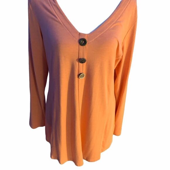Soft Surroundings Tunic Blouse, Buttons, Loose Fit, Peach Color Medium, EUC - Picture 2 of 11